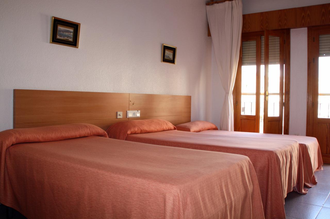 Hotel Los Arcos El Alquián المظهر الخارجي الصورة